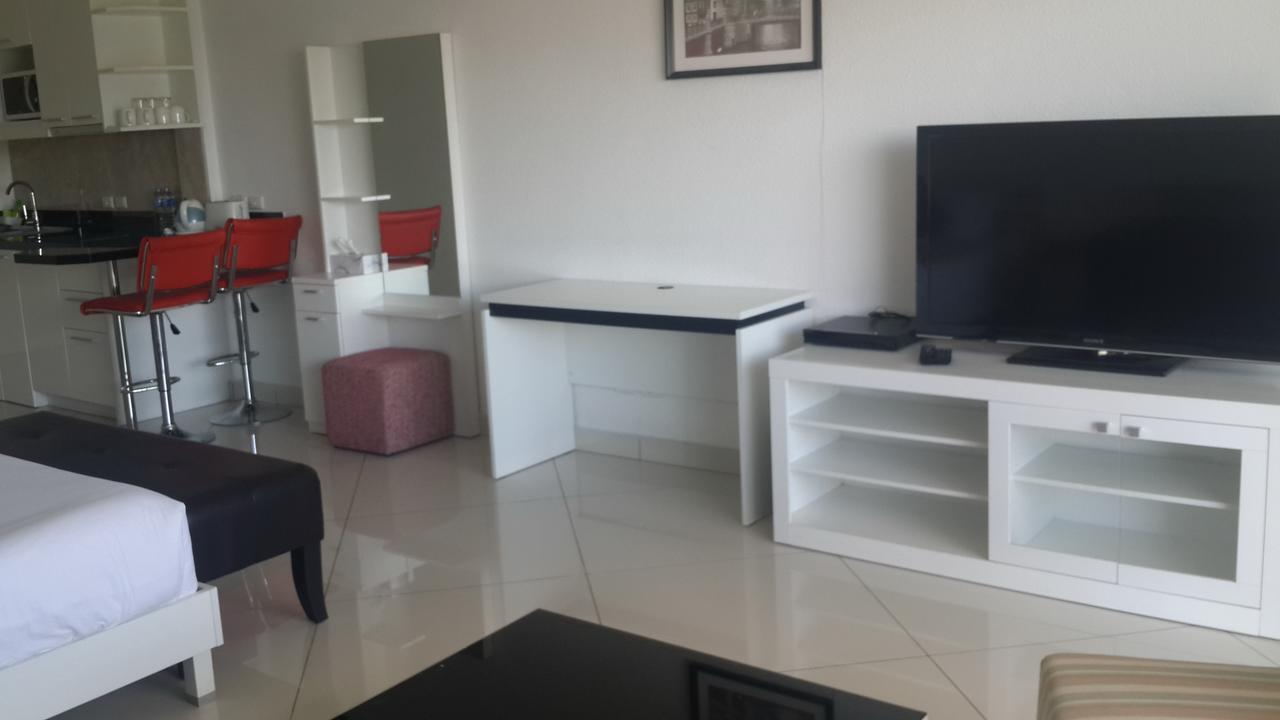 View Talay 6 Pattaya Exterior foto